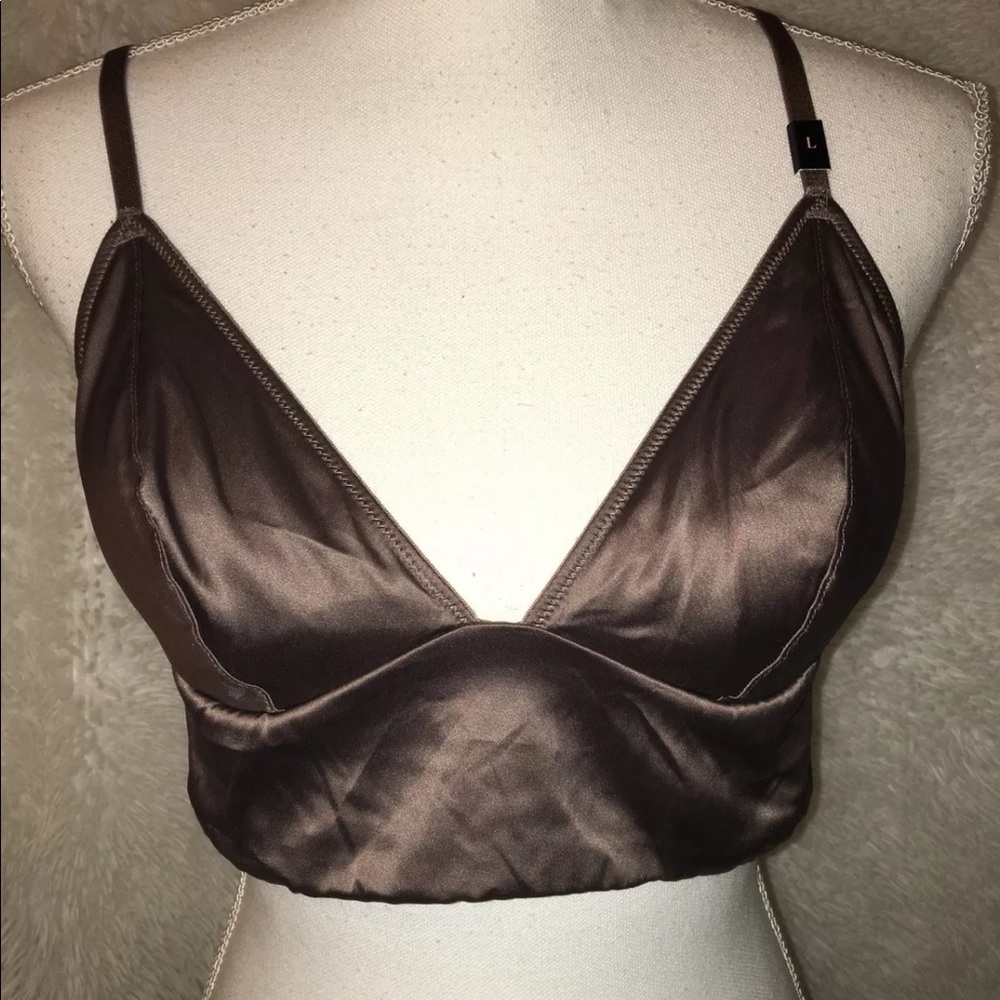 💥2/$22💥Victoria's Secret Bralette (NWT)
